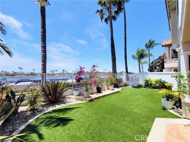 Building Photo - 5532 Spinnaker Bay Dr