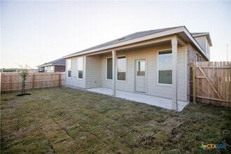 Building Photo - 5128 McKittrick