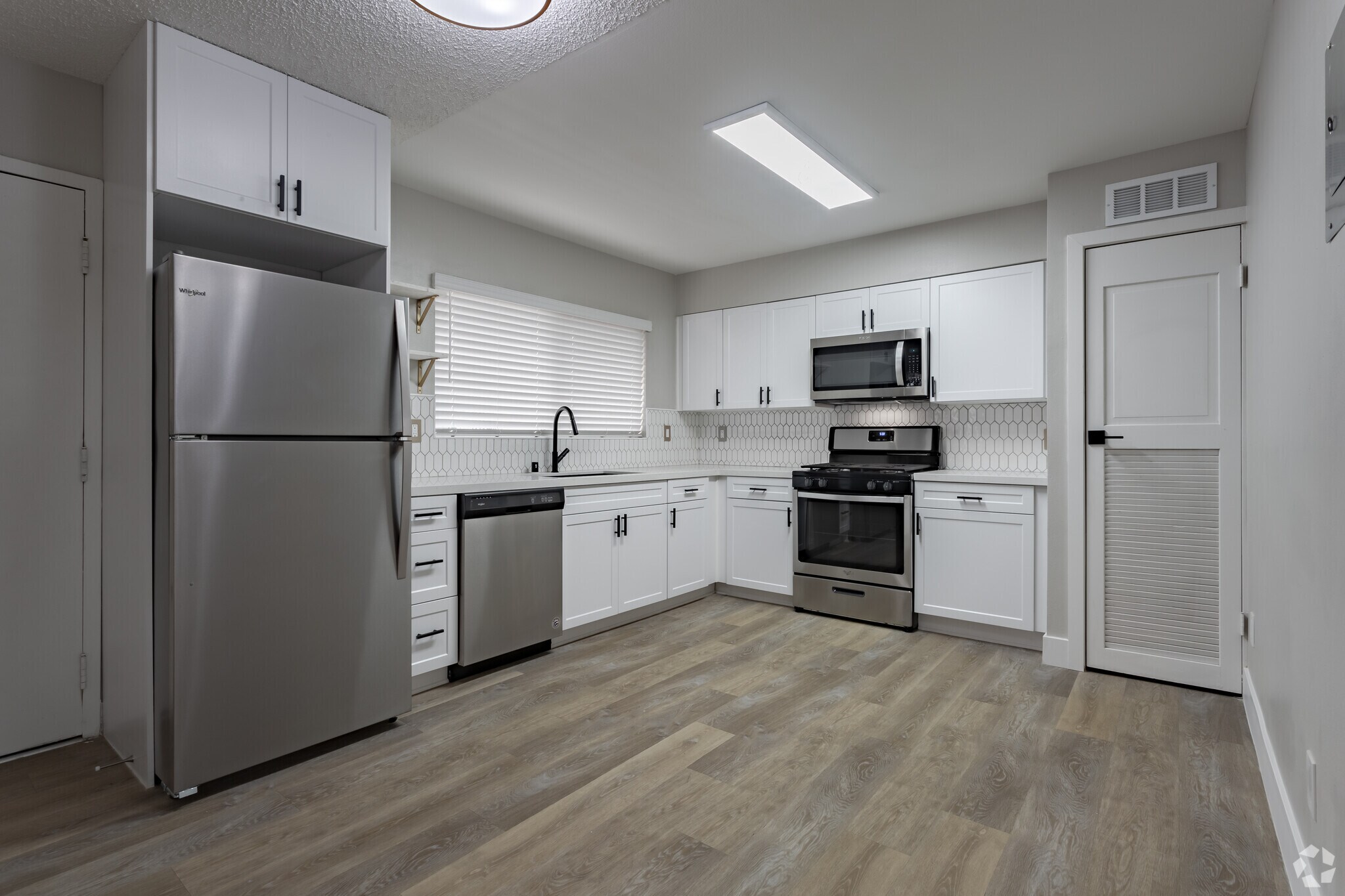 535 North Hobart 535 N Hobart Blvd Los Angeles CA 90004 Apartment Finder