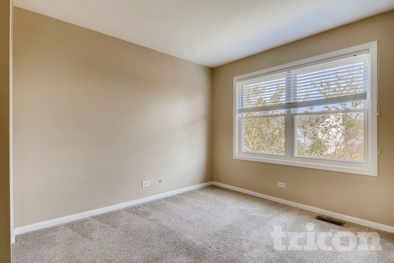 Building Photo - 4804 Lobelia Ct