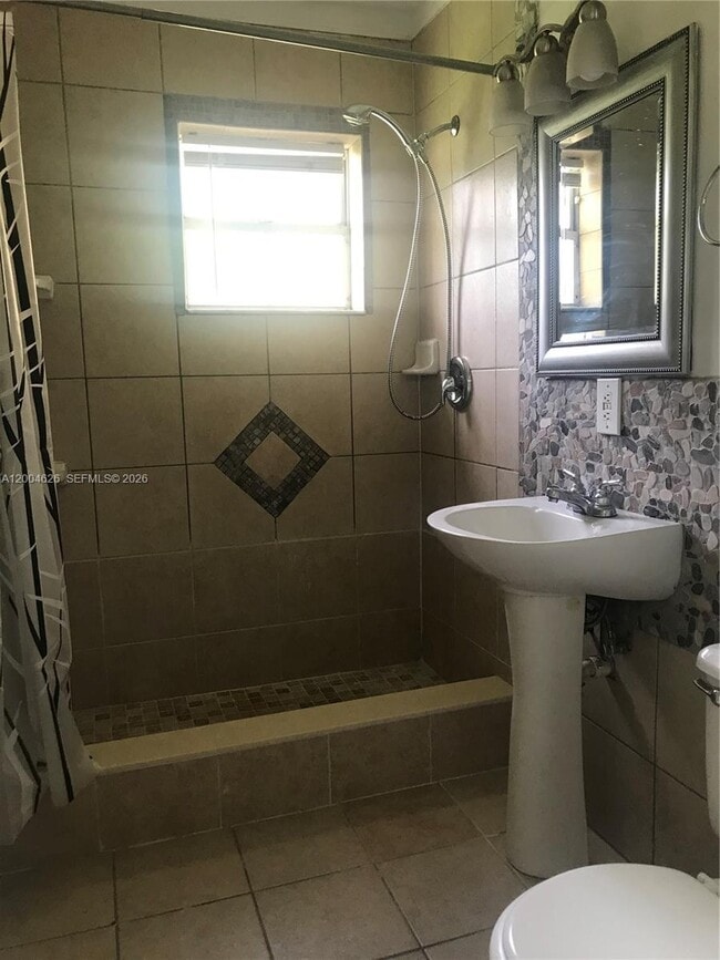 Building Photo - 3825 NW 90th Ave