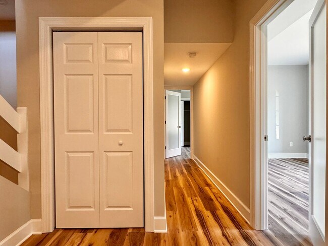 Building Photo - Private Farm Home in North Garden - Enjoy ...