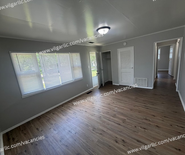 Building Photo - 4049 Tennessee St
