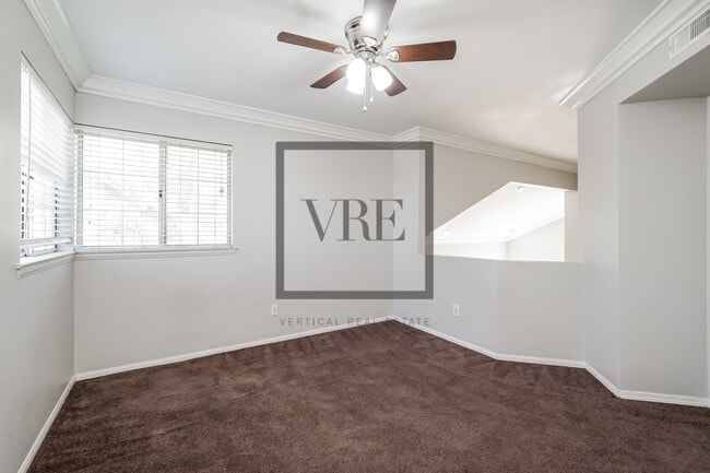 Building Photo - 3142 Tourmaline Ln