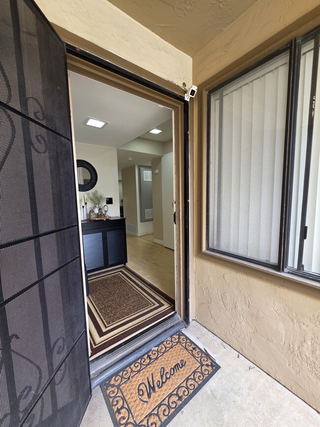 Building Photo - 9949 Scripps Westview Way