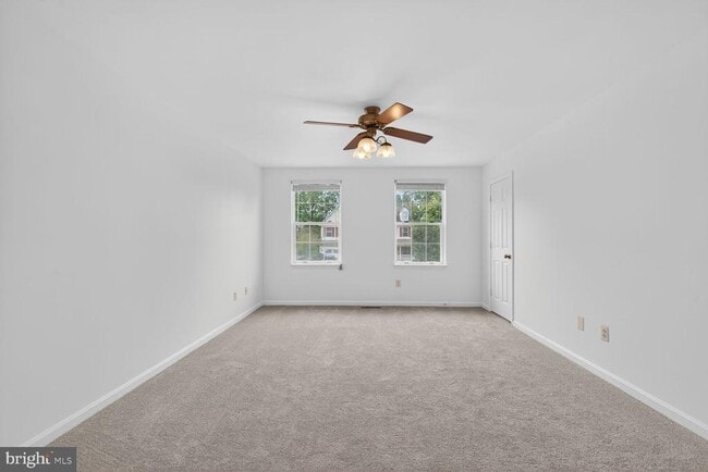 Building Photo - 10545 Winged Elm Cir