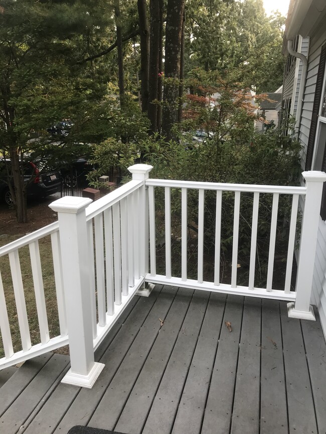 Building Photo - 16 Bowstring Way
