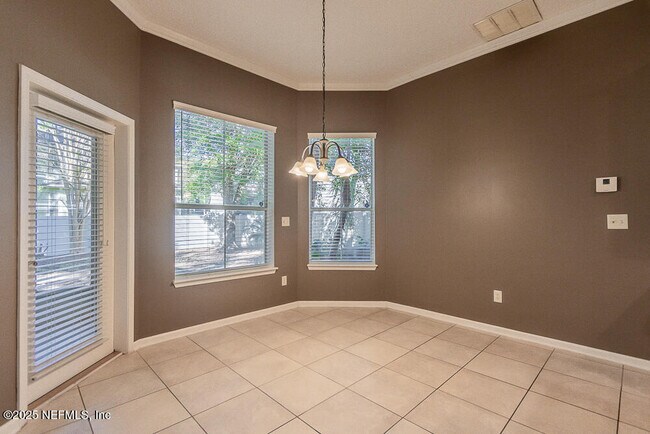 Building Photo - 6285 Wedmore Rd