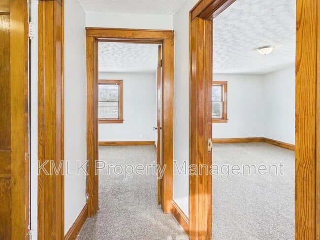 Building Photo - 806 Crouse St