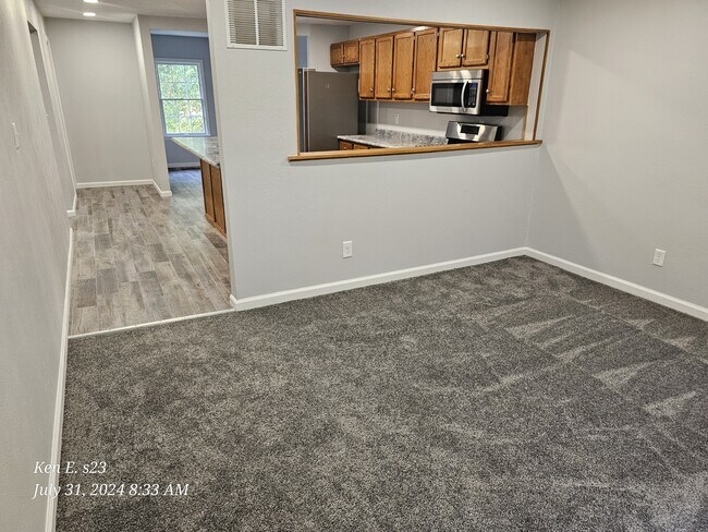 Building Photo - 26154 Rogers Rd
