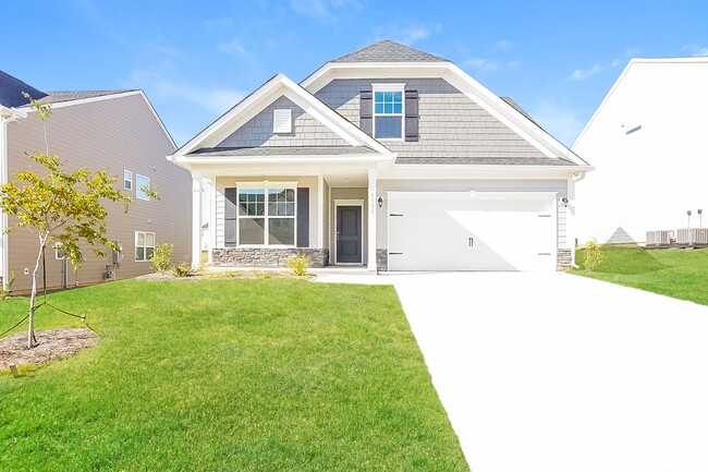 Building Photo - 711 Courtland Dr