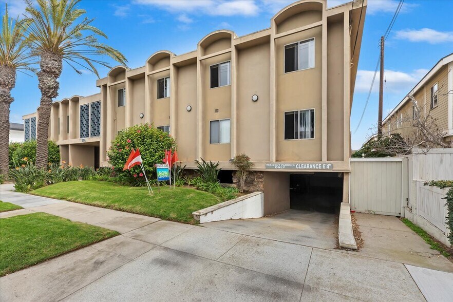 Building Photo - 800 Meyer Lane