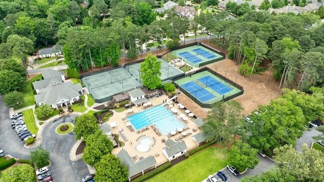 Building Photo - 459 Atlanta Country Club Dr