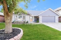 Building Photo - 2020 Sunflower St