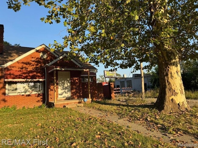 Building Photo - 15318 Whitcomb