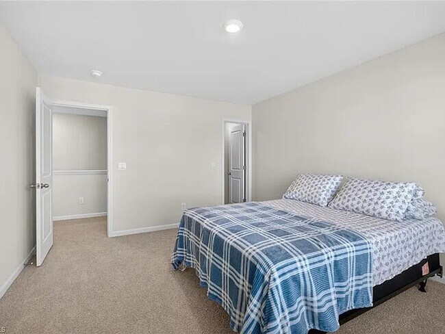 Building Photo - Build Equity Like a Homeowner – Lease to Own