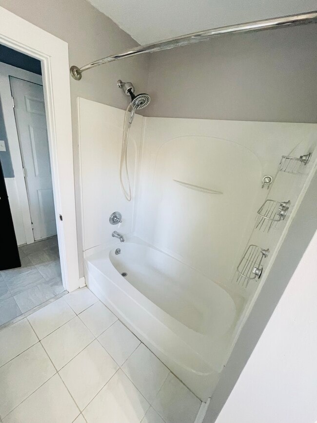 Building Photo - 177 Prospect St