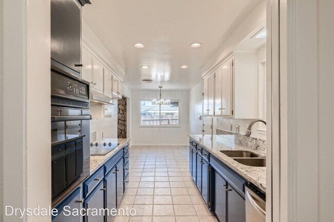 Building Photo - 4 br, 2 bath House - 7421 Conrad Drive