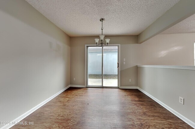 Building Photo - 5629 Ellis Trace Dr