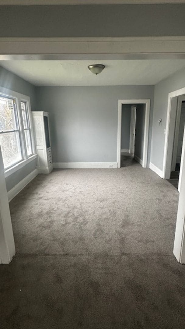 Building Photo - Paxton