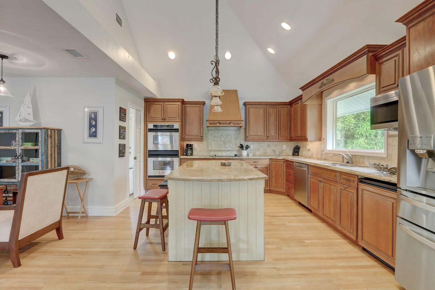 Building Photo - 5731 Marimin Dr