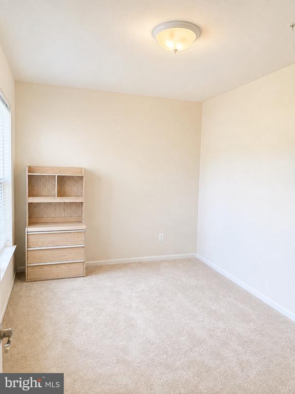 Building Photo - 7401 Travertine Dr