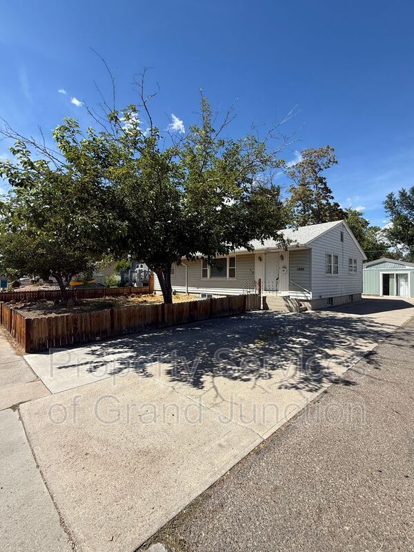 Building Photo - 1340 Orchard Ave