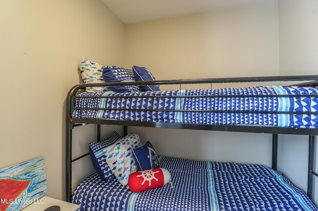 Building Photo - 145 St Francis St