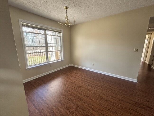 Building Photo - 3634 Morris Farm Dr