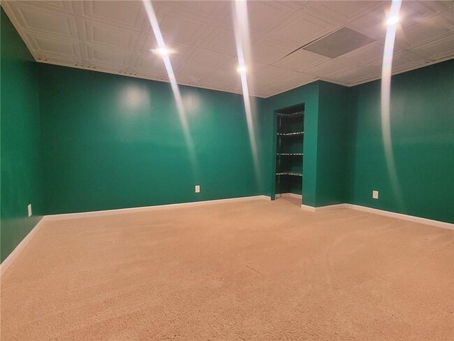 Building Photo - 7450 Waters Edge Dr