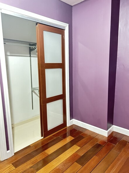 Bedroom 2 Closet - 118 Bates St NW