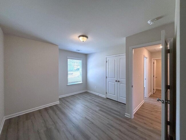 Building Photo - 244 Alston Ridge Dr