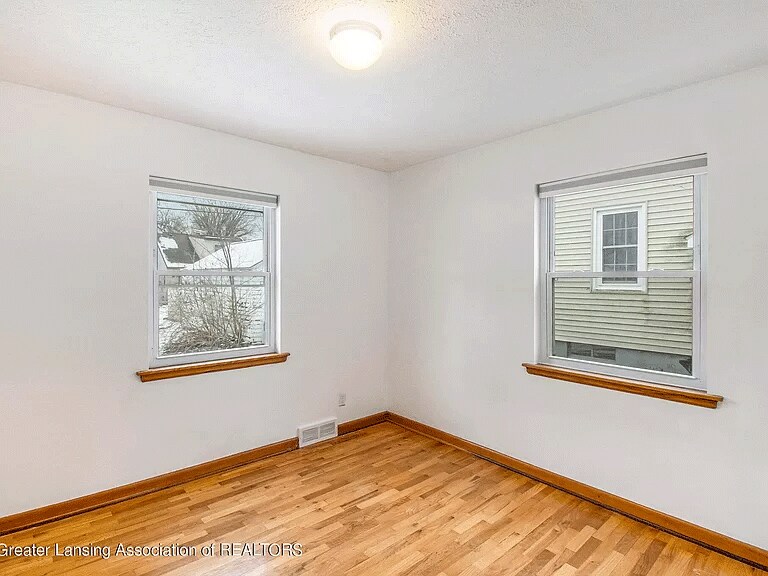 Building Photo - 1511 Pattengill Ave