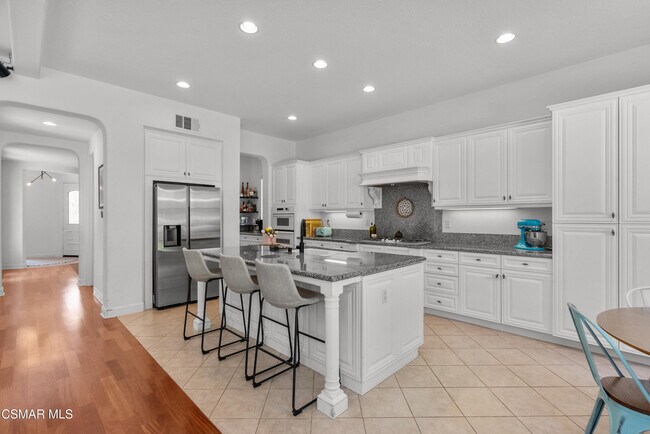 Building Photo - 1729 Bluesage Ct