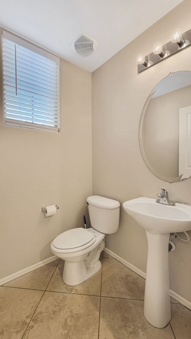 Building Photo - Marley Park 4 bedroom! Excellent community...