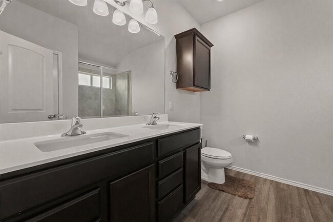 Building Photo - 108 Pivot Dr