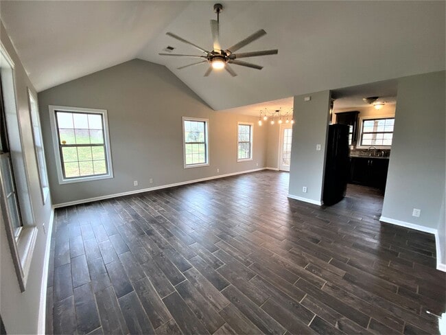 Building Photo - 4 Bedroom Pet Friendly Home For Rent Over ...