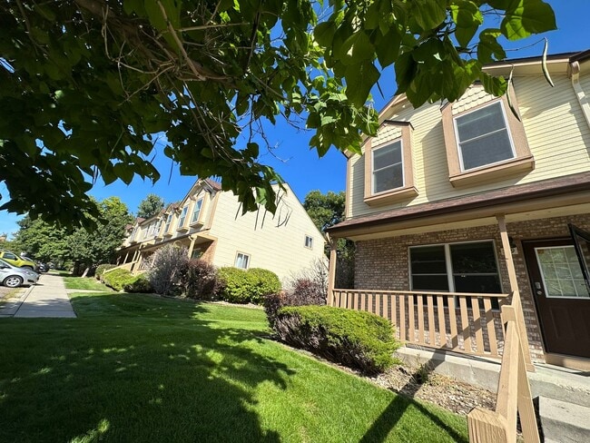 Building Photo - 279 Pheasant Run