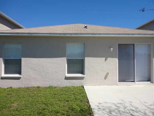 Building Photo - 10234 Perthshire Cir