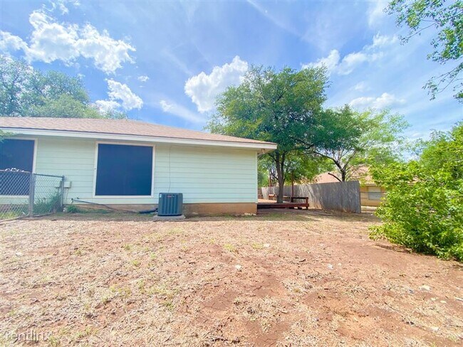 Building Photo - 109 Hughson Ct