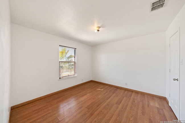 Building Photo - 5519 Red Canyon