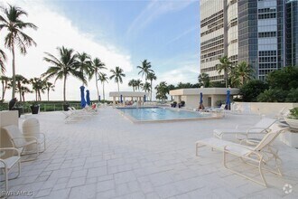 Building Photo - 4901 Gulf Shore Blvd N