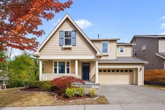 Building Photo - Redmond Stunner!!!