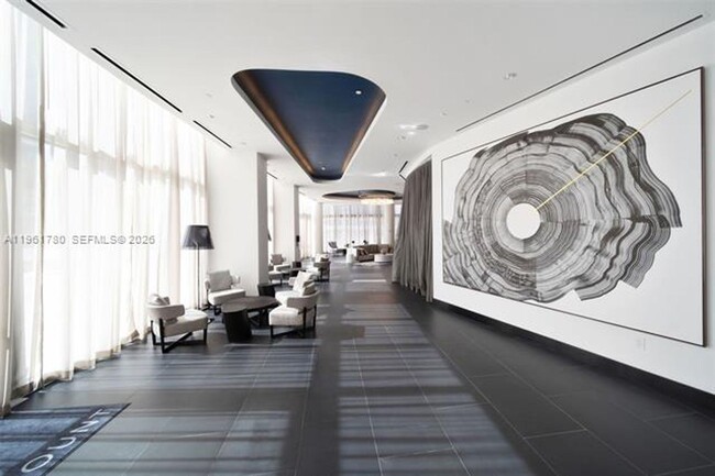 Building Photo - 851 NE 1st Ave