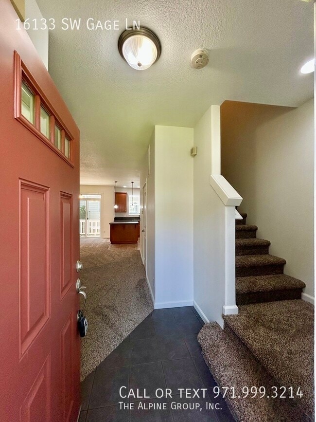 Building Photo - 16133 SW Gage Ln
