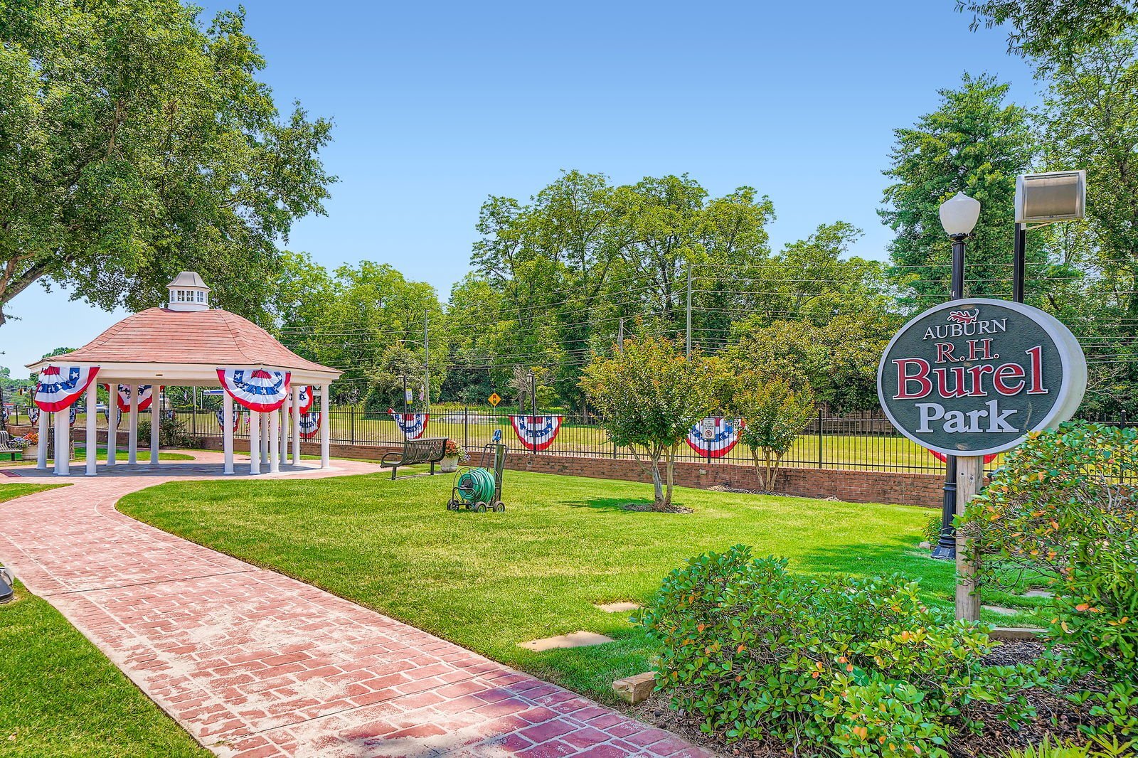 Building Photo - 23 Avian Wy