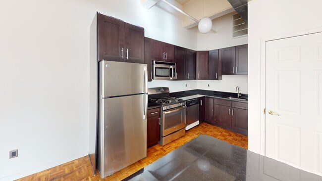Interior Photo - 91 Halsey St