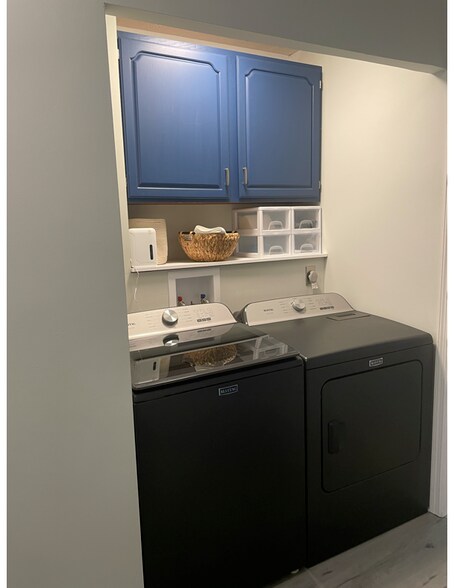 Building Photo - 501 Mohican Dr