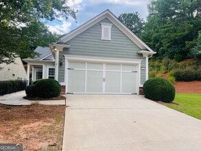Building Photo - 164 Begonia Ct