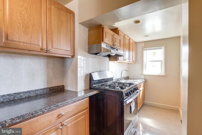 Building Photo - 1889 Alabama Ave SE